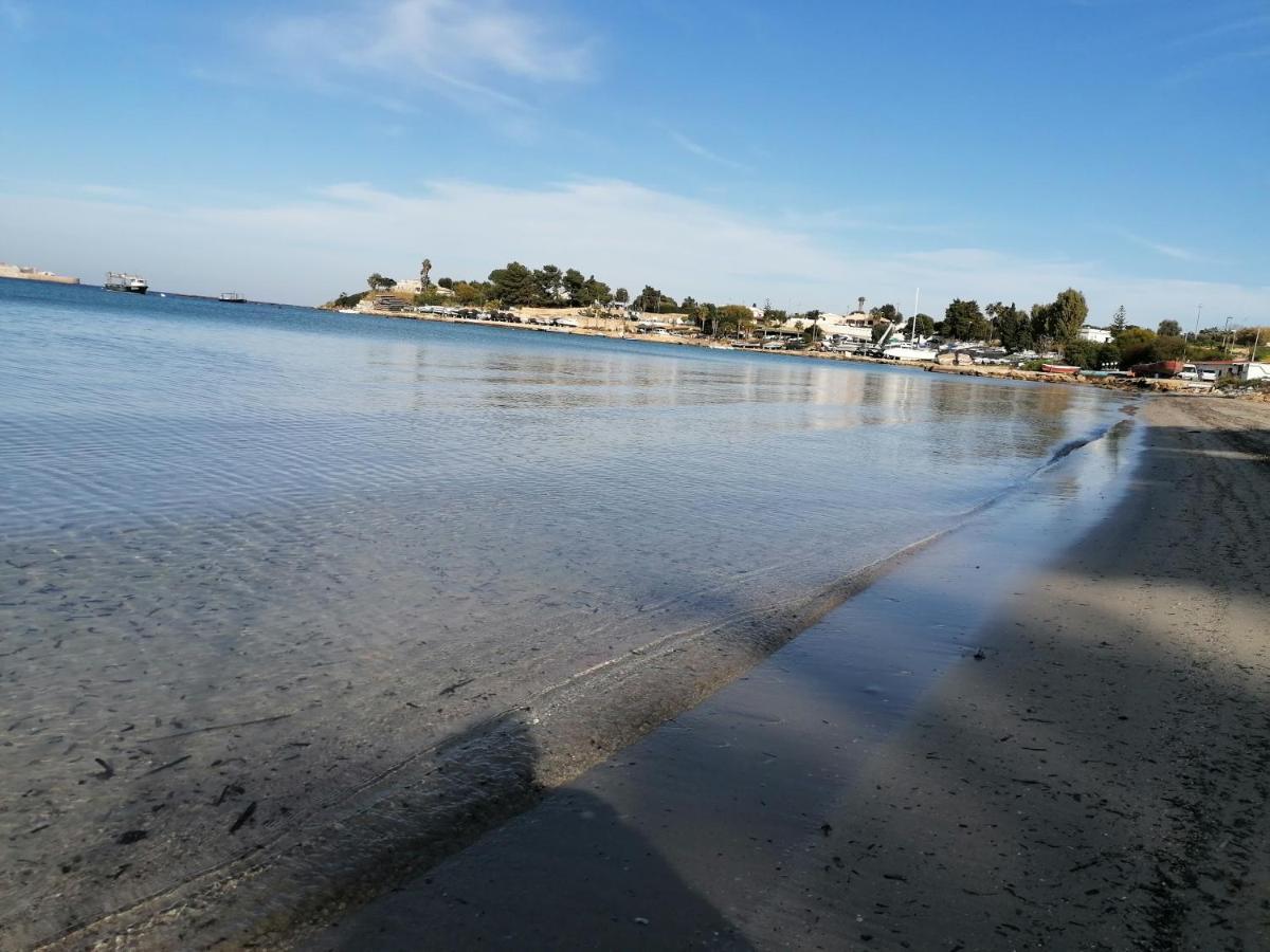 Villa Per Vacanze Isola Fanusa Exteriör bild