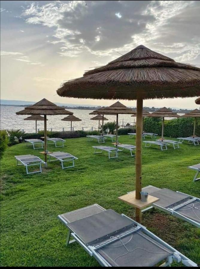 Villa Per Vacanze Isola Fanusa Exteriör bild